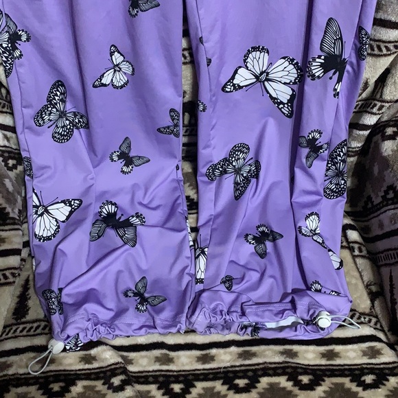 Shein Butterfly Print Drawstring Hem Sports Pants - Picture 5 of 6